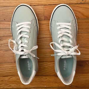 Dr. Scholl’s Women’s offline sneaker Size 9